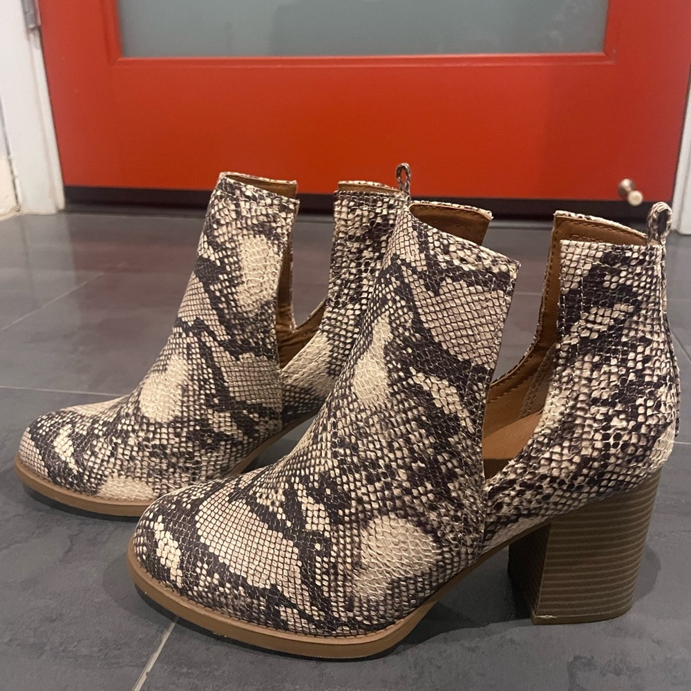 Snake print boots. Size 7.5 worn twice